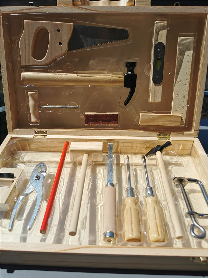 Дети реальной жизни, деревянна – обзор и цена Gardening Tools For 8 Year Olds